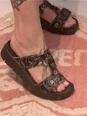 Algeria Peace Love Patent black Graphic Platform Slide Sandals with Buckle Strap